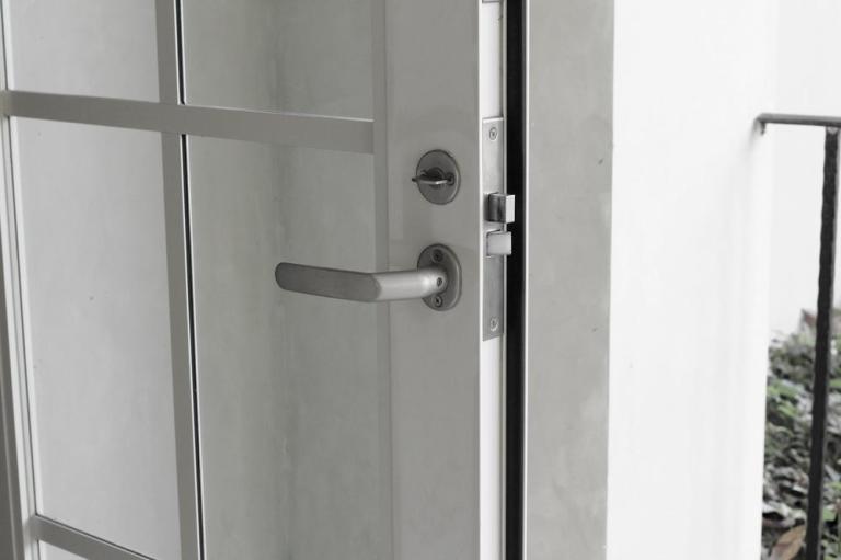 Nos conseils pour une porte sur mesure réussie à Hayange